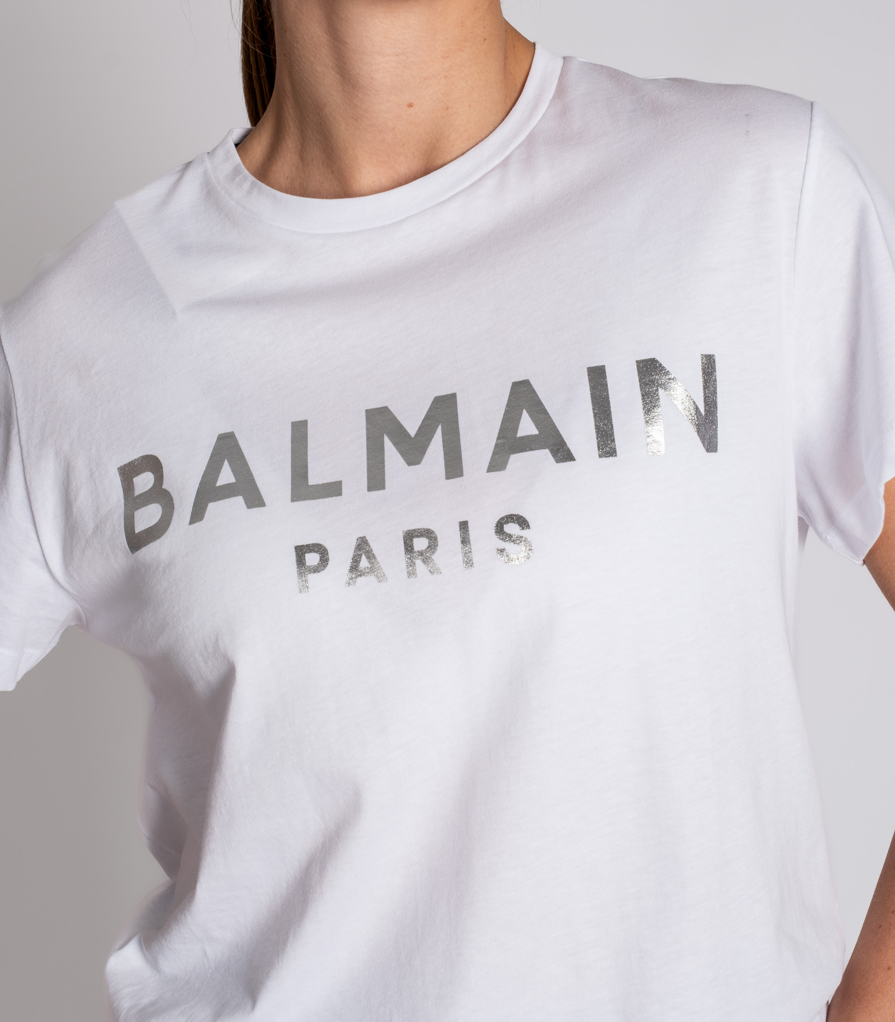 BALMAIN - BEYAZ SILVER LOGO BASKILI T-SHIRT (UNISEX) - Görsel 2